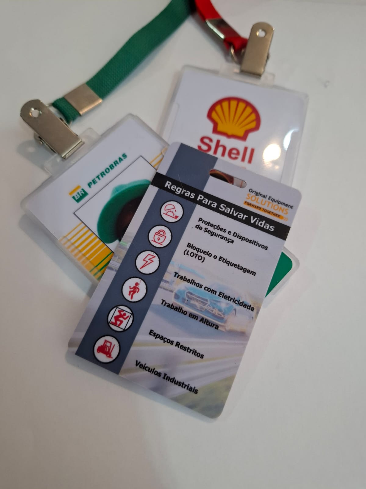 Crachá Corporativo Premium